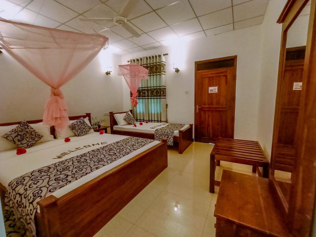 Nimsara Lodge Sigiriya Exterior photo